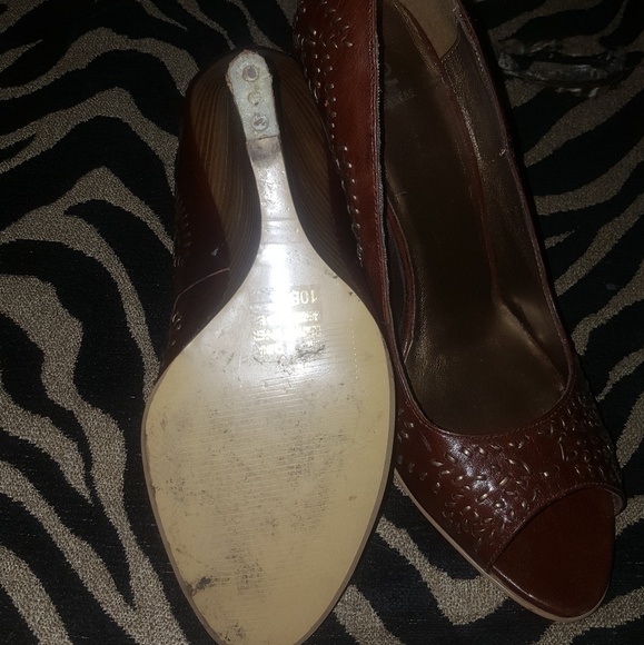 Gently used,  studded reddish brown wedges - Picture 3 of 3